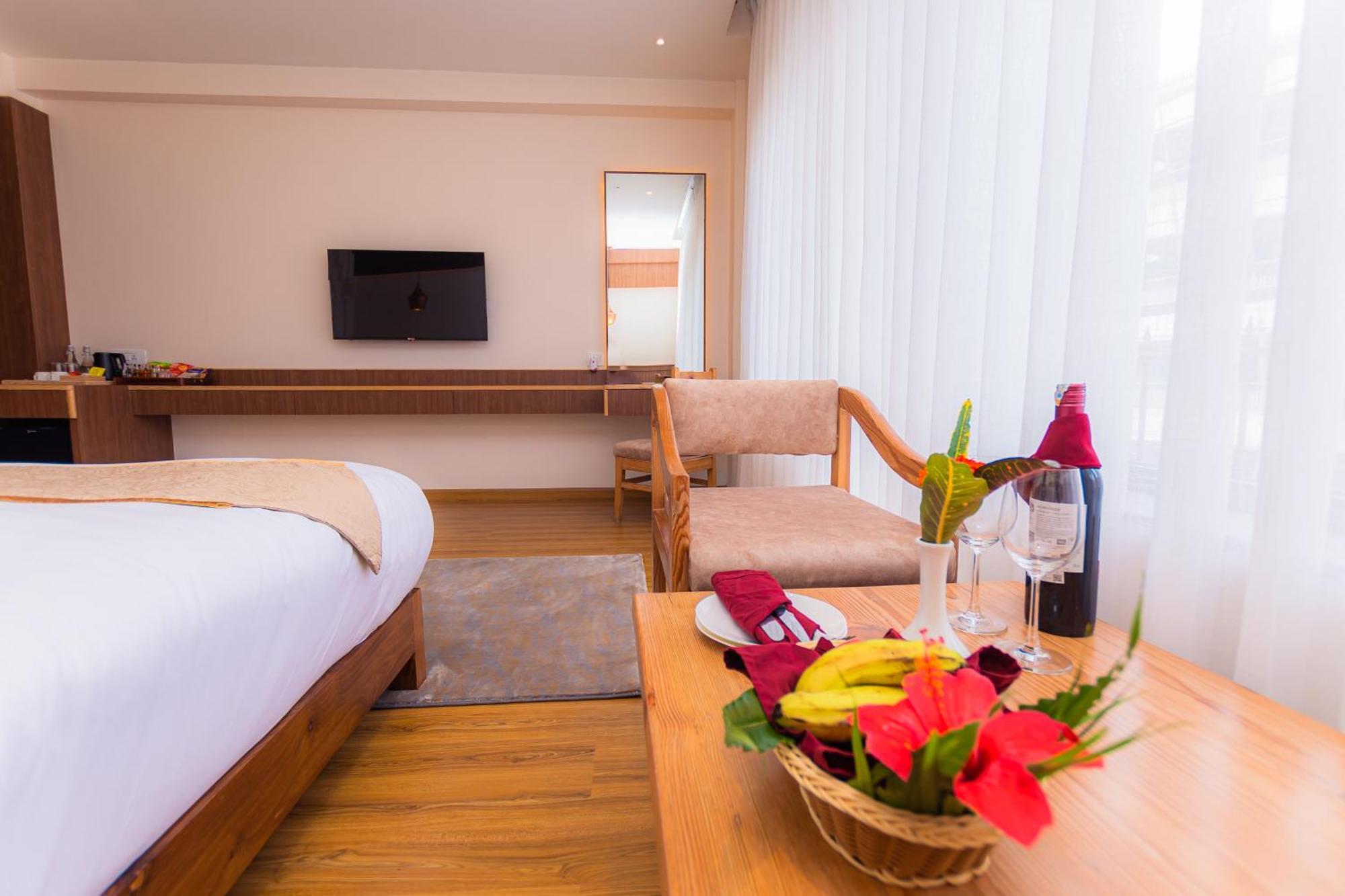 Temple Himalaya Hotel & Spa Покхара Экстерьер фото