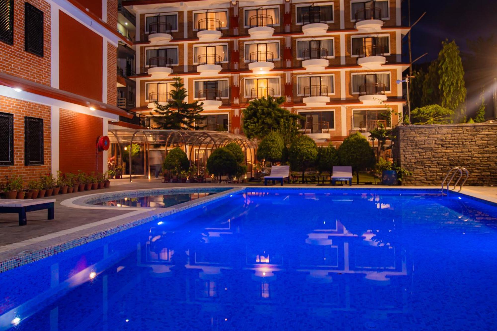 Temple Himalaya Hotel & Spa Покхара Экстерьер фото